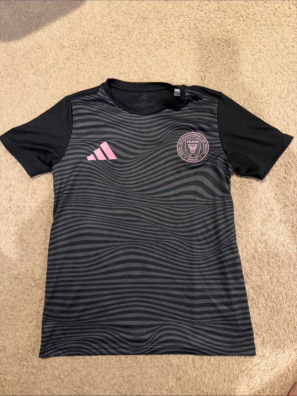 adidas Kids Black and Pink Inter Miami Messi Training Jersey